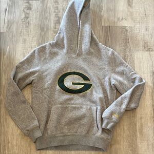 Gray Hoodie with Green Bay Packers Logo